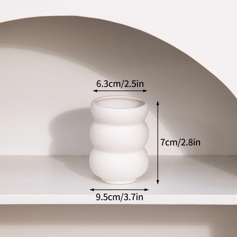 Nordic White Ceramic Vase – Modern Minimalist Decorative Vase for Home Décor