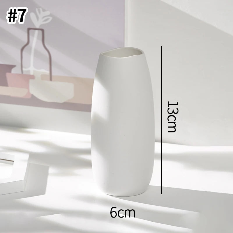 Nordic White Ceramic Vase – Modern Minimalist Decorative Vase for Home Décor