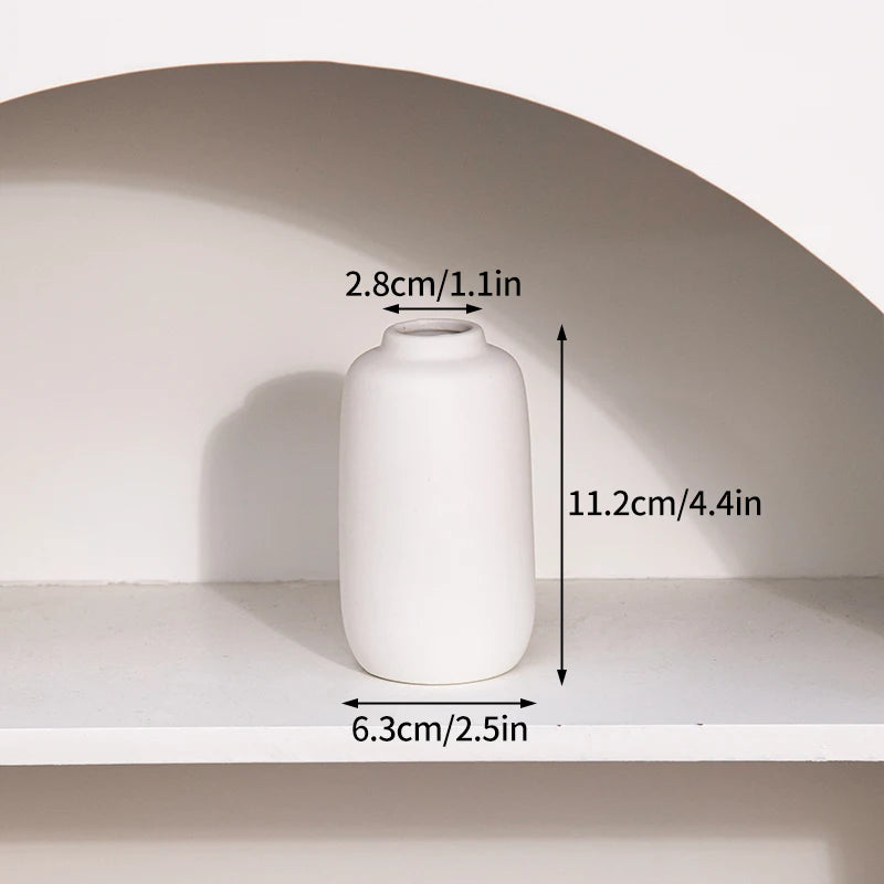 Nordic White Ceramic Vase – Modern Minimalist Decorative Vase for Home Décor