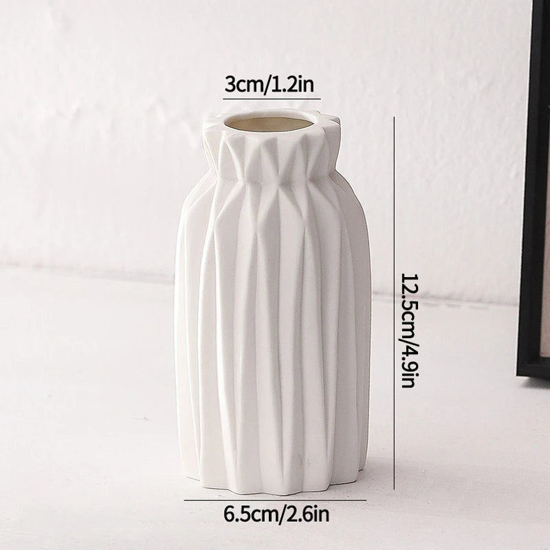 Nordic White Ceramic Vase – Modern Minimalist Decorative Vase for Home Décor